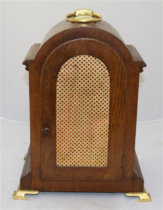 A late Victorian oak chiming bracket clock, 15in.